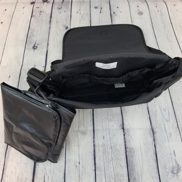 PRETTY BABY | black photo diaper bag - Picture 6 of 6